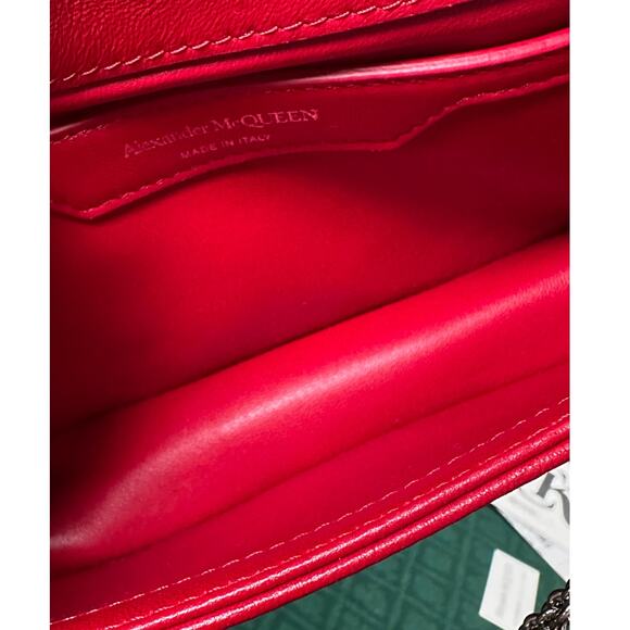 Alexander McQueen Small Seal Bag Blood Red Silver NWT - Picture 8 of 8